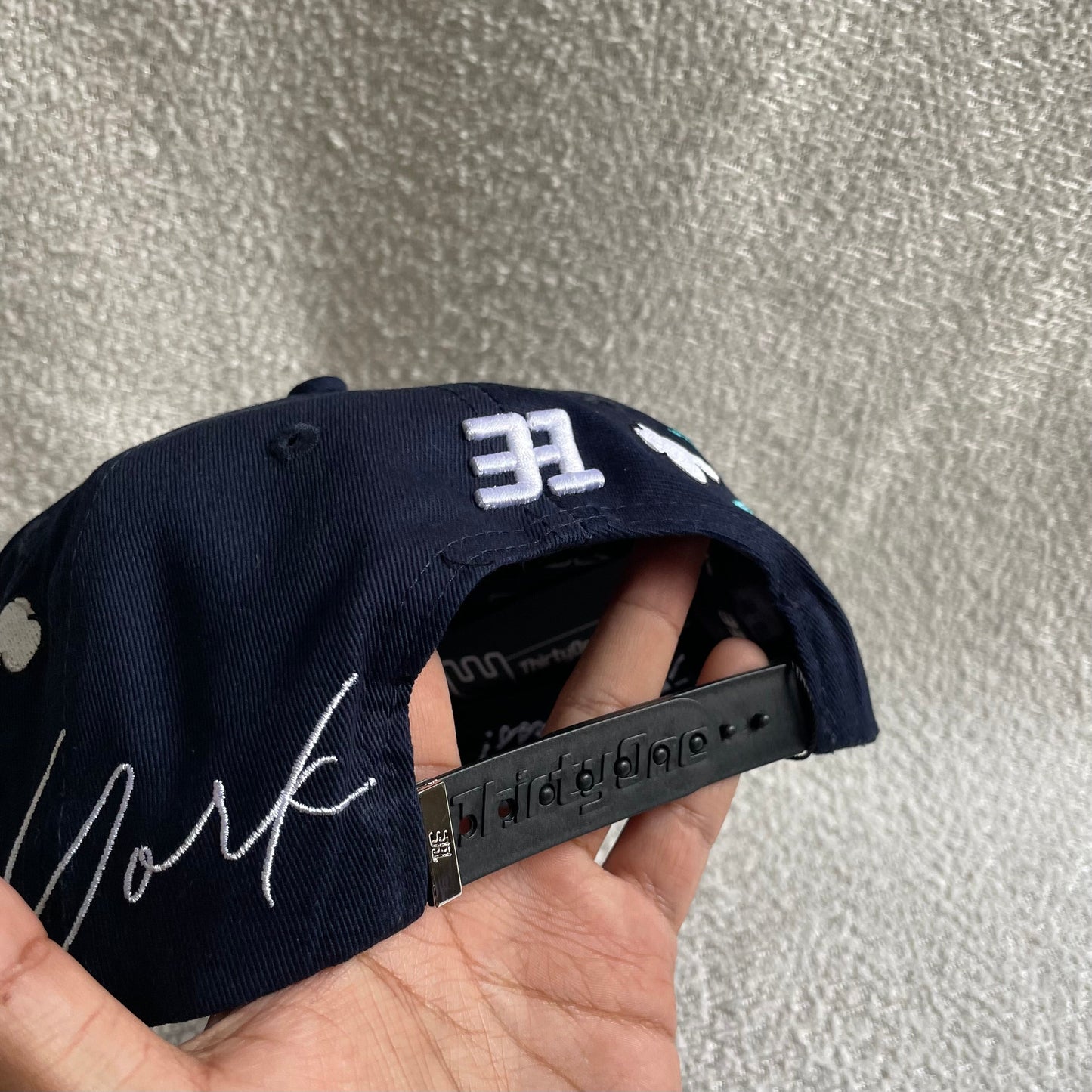 31 Hats NY Aniversario