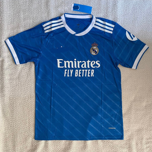 Real Madrid alternativa 25/26 versión fan