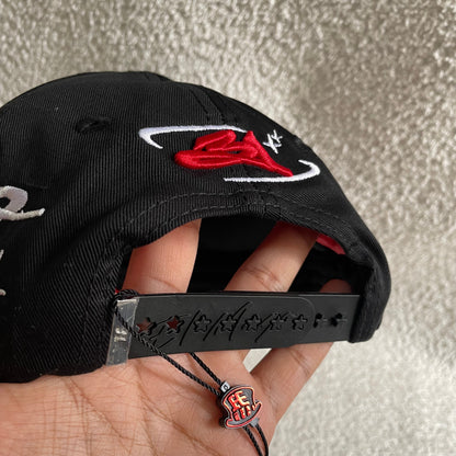 31 Hats NY Pearls Lovers Club